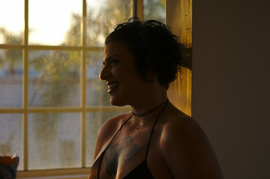 Portrait of a smiling woman